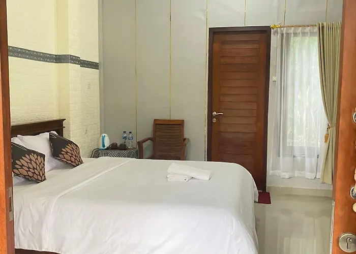 Sri Sedana Sidemen (Bali)